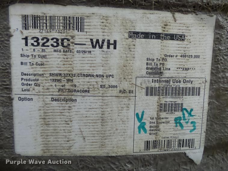 image for item DA9234 Fiberglass shower