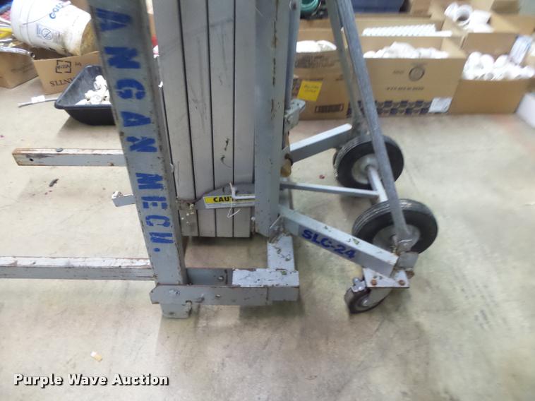 image for item DA9241 Genie SLC-24 Superlift duct work lift