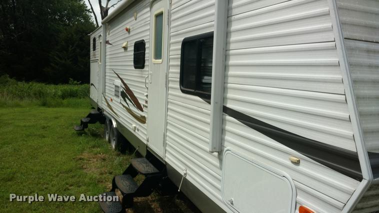 image for item DB0969 2012 Coachmen Catalina camper