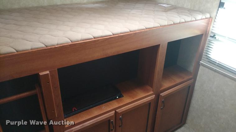 image for item DB0969 2012 Coachmen Catalina camper