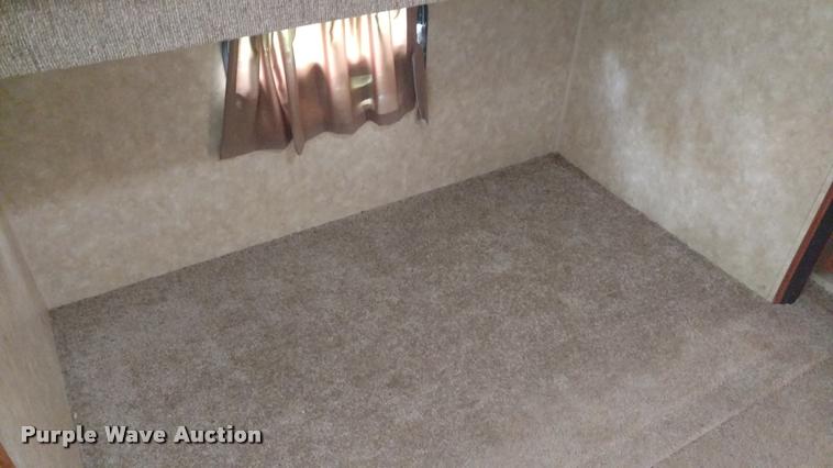 image for item DB0969 2012 Coachmen Catalina camper