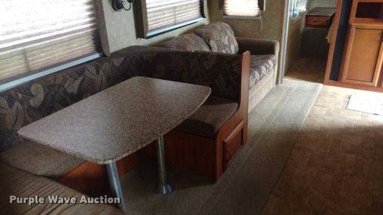 image for item DB0969 2012 Coachmen Catalina camper