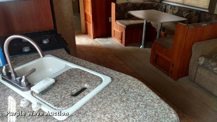 image for item DB0969 2012 Coachmen Catalina camper