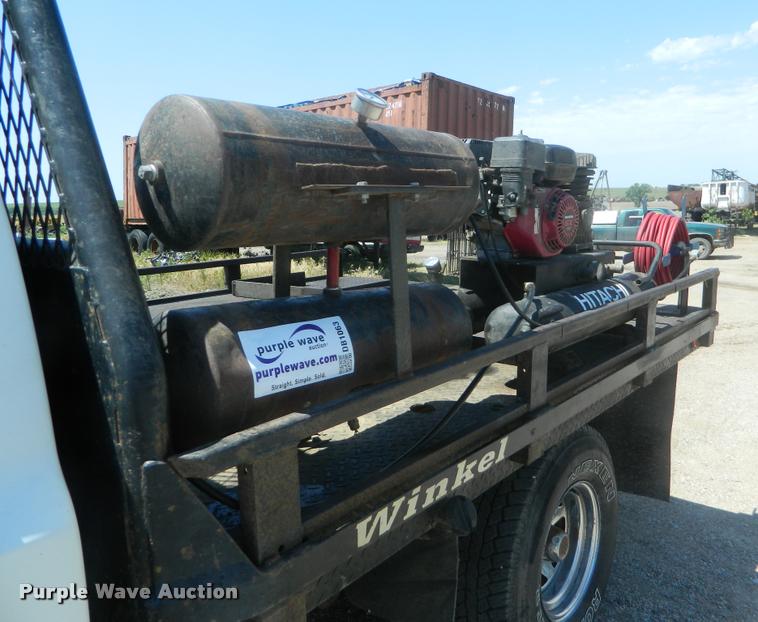 image for item DB1063 1983 Chevrolet 1500 flatbed pickup truck