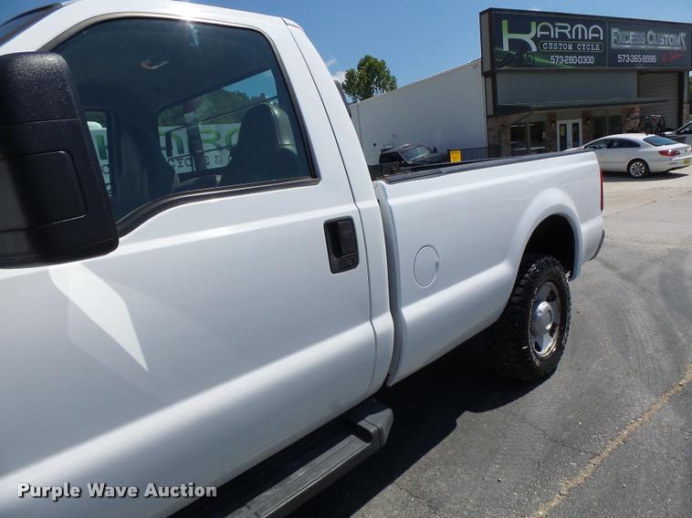 image for item DB1357 2008 Ford F250 Super Duty pickup truck