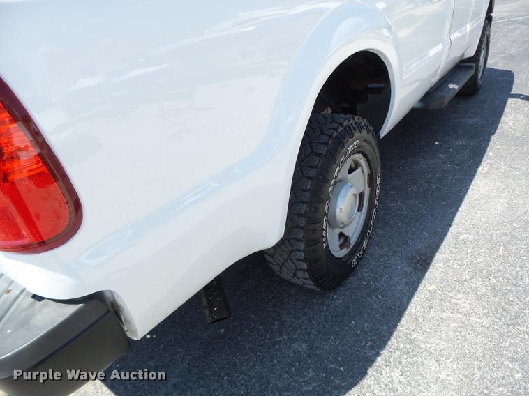 image for item DB1357 2008 Ford F250 Super Duty pickup truck