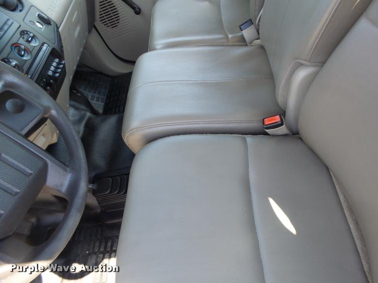 image for item DB1357 2008 Ford F250 Super Duty pickup truck