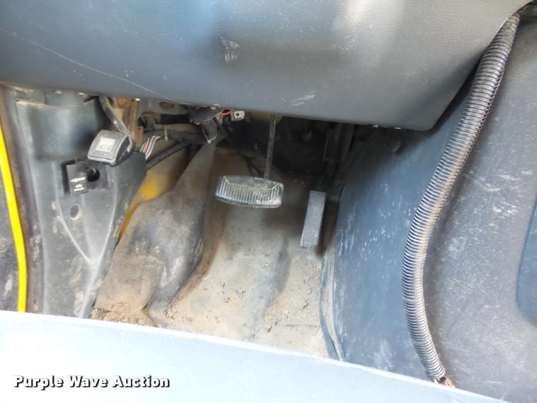 image for item DB2652 1994 Ford Econoline E350 bus