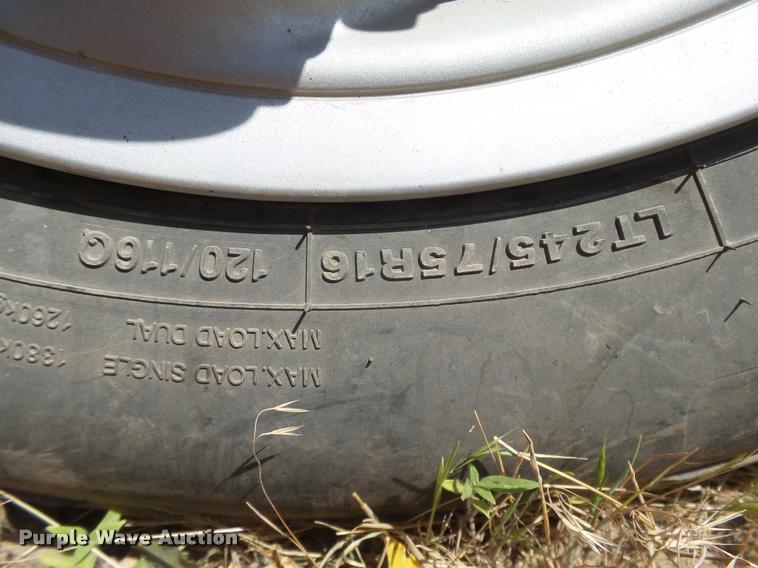 image for item DB2652 1994 Ford Econoline E350 bus