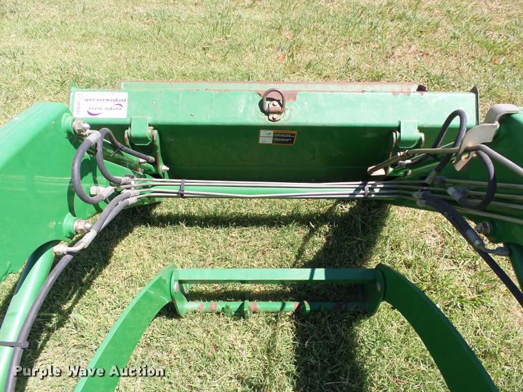 image for item DB4048 John Deere 300 loader