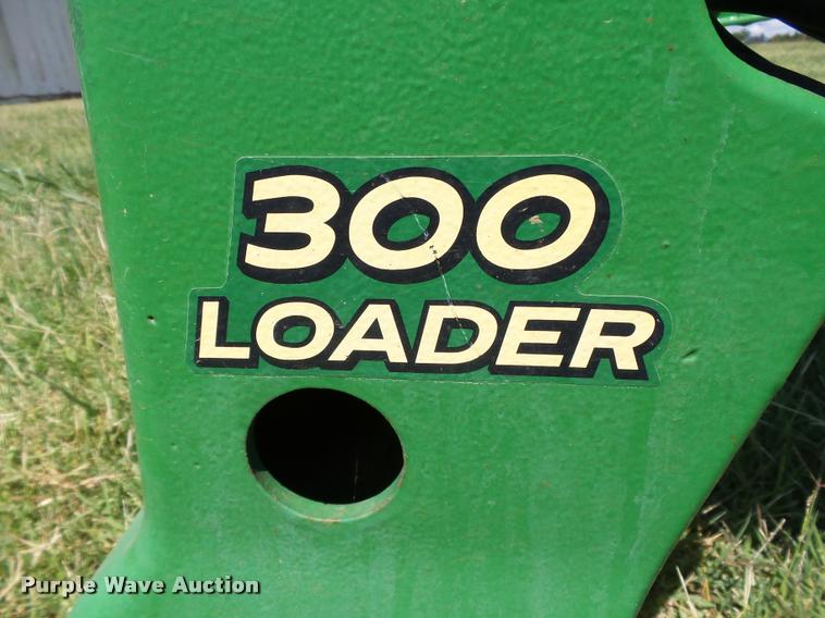 image for item DB4048 John Deere 300 loader