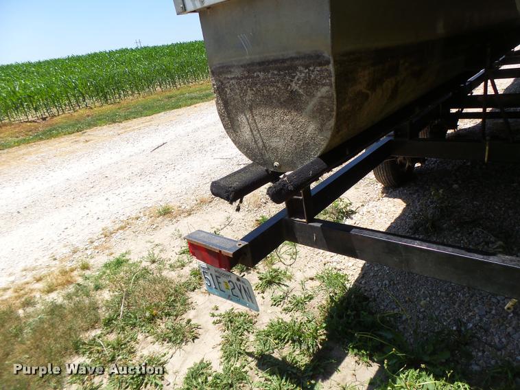 image for item DB5759 1988 Lowe Classic pontoon boat