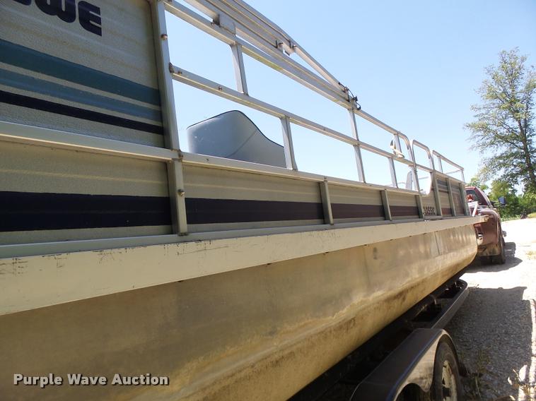 image for item DB5759 1988 Lowe Classic pontoon boat