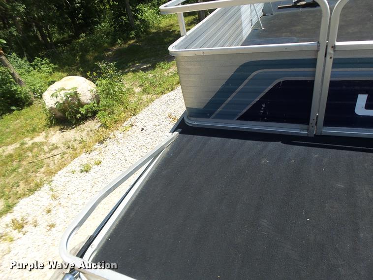 image for item DB5759 1988 Lowe Classic pontoon boat