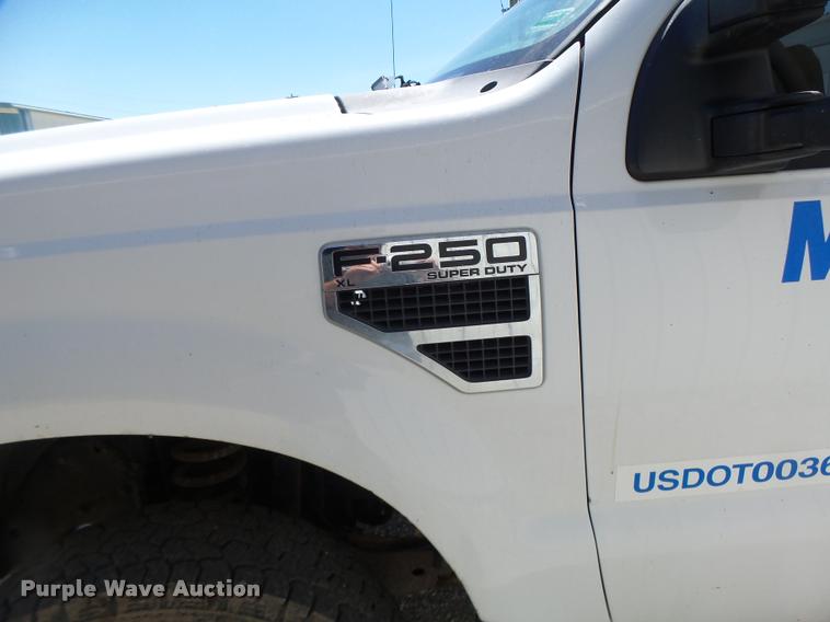 image for item DB5781 2008 Ford F250 Super Duty pickup truck