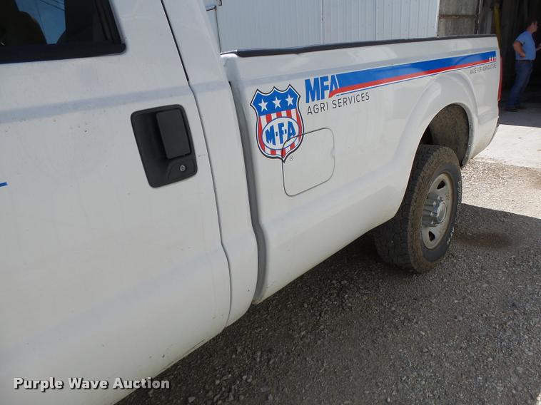 image for item DB5781 2008 Ford F250 Super Duty pickup truck