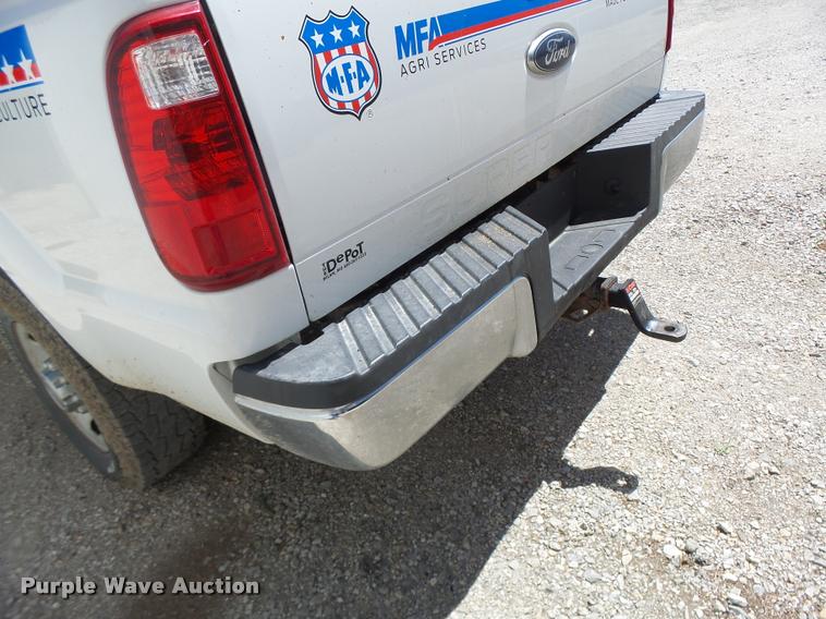image for item DB5781 2008 Ford F250 Super Duty pickup truck