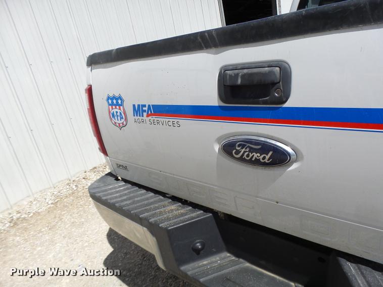 image for item DB5781 2008 Ford F250 Super Duty pickup truck
