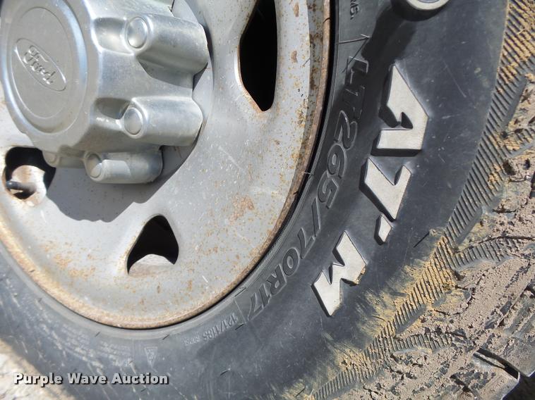 image for item DB5781 2008 Ford F250 Super Duty pickup truck