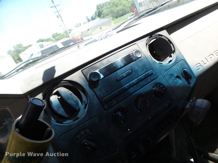 image for item DB5781 2008 Ford F250 Super Duty pickup truck