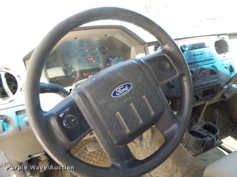 image for item DB5781 2008 Ford F250 Super Duty pickup truck