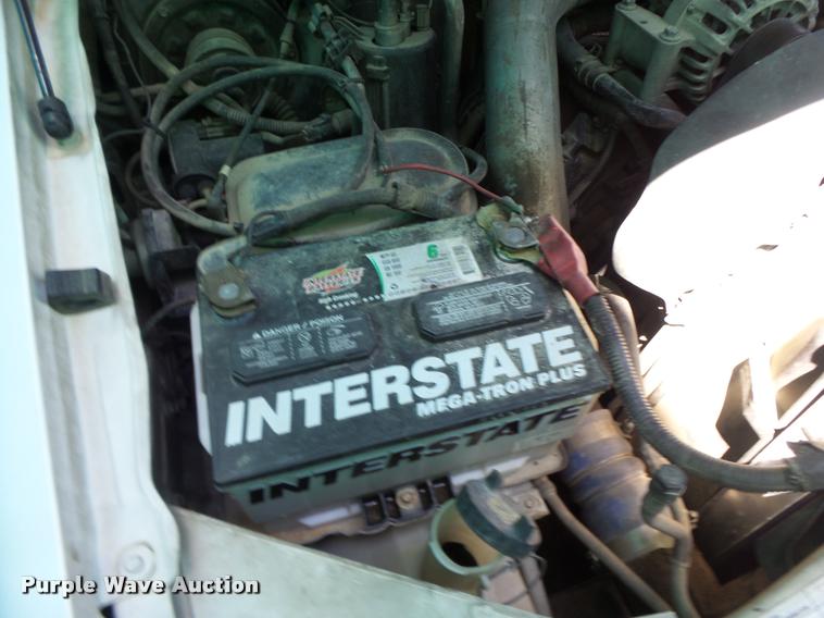 image for item DB5785 2006 Ford F350 Super Duty flatbed pickup truck