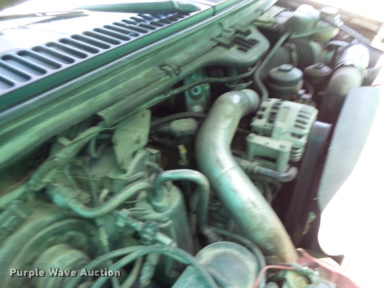 image for item DB5785 2006 Ford F350 Super Duty flatbed pickup truck