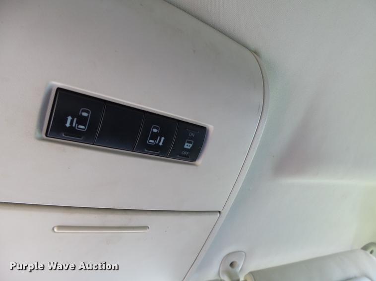 image for item DB5786 2008 Dodge Caravan van