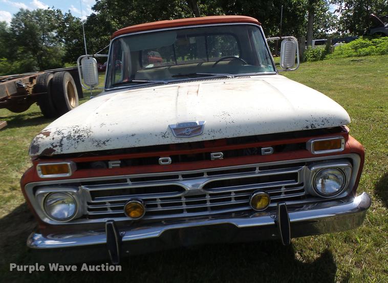 image for item DB5795 1966 Ford F100 pickup truck