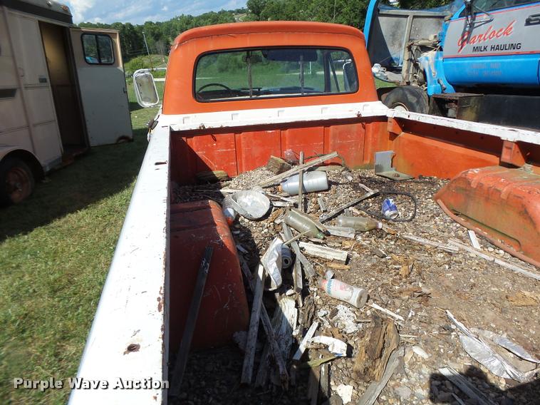image for item DB5795 1966 Ford F100 pickup truck