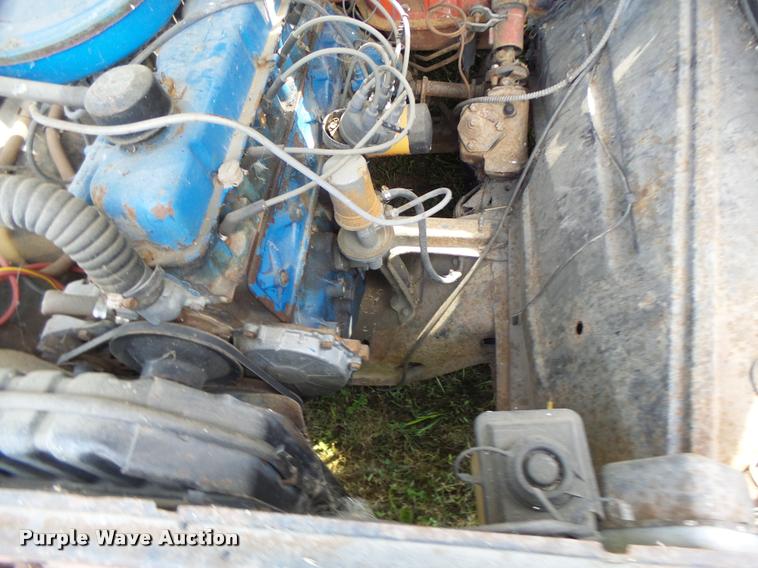 image for item DB5795 1966 Ford F100 pickup truck