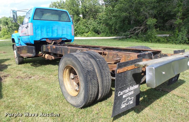 image for item DB5796 1993 Chevrolet Kodiak truck chassis