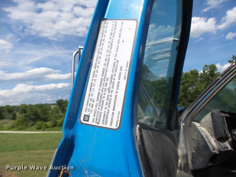 image for item DB5796 1993 Chevrolet Kodiak truck chassis