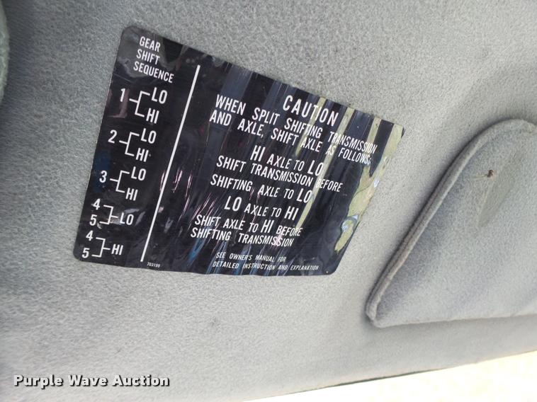 image for item DB5796 1993 Chevrolet Kodiak truck chassis