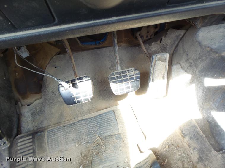 image for item DB5796 1993 Chevrolet Kodiak truck chassis