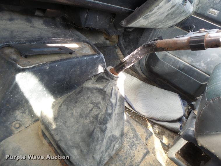 image for item DB5796 1993 Chevrolet Kodiak truck chassis