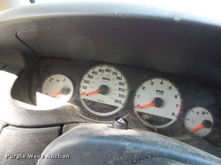 image for item DB5797 2005 Dodge Neon