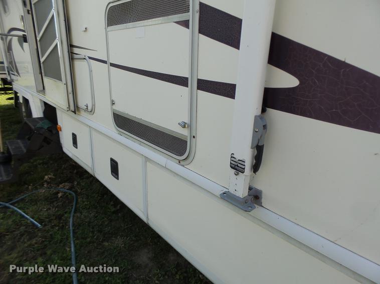 image for item DB5799 1999 Travel Eze TW38CC35 camper