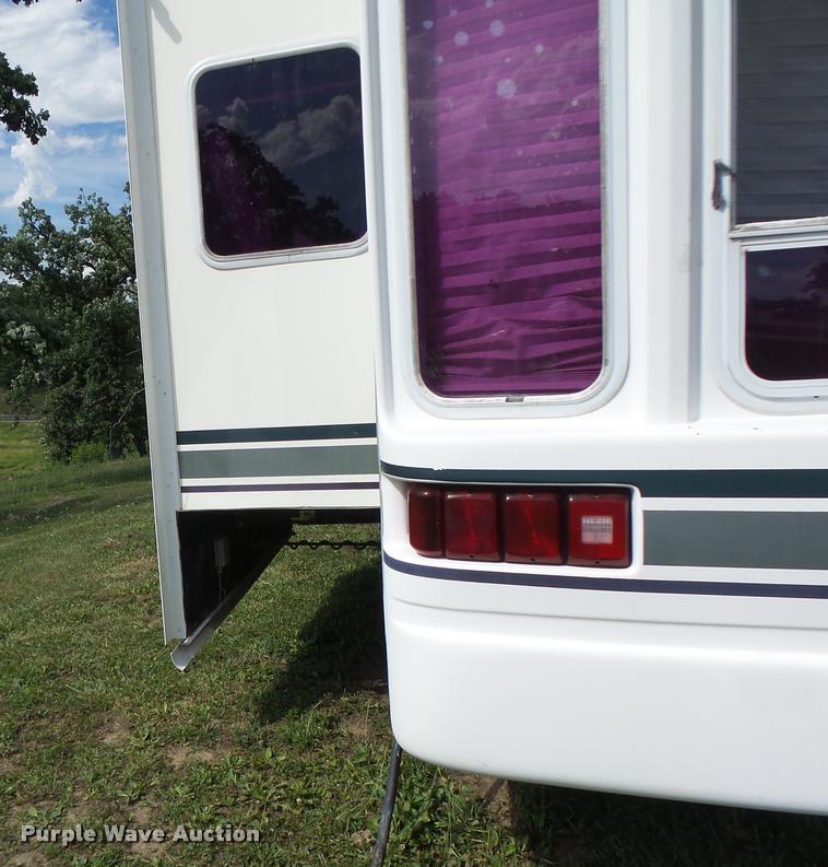 image for item DB5799 1999 Travel Eze TW38CC35 camper