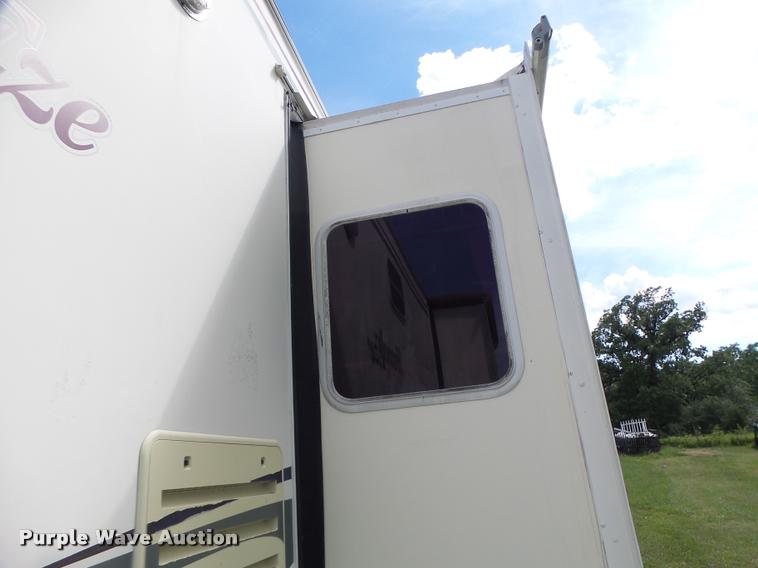 image for item DB5799 1999 Travel Eze TW38CC35 camper