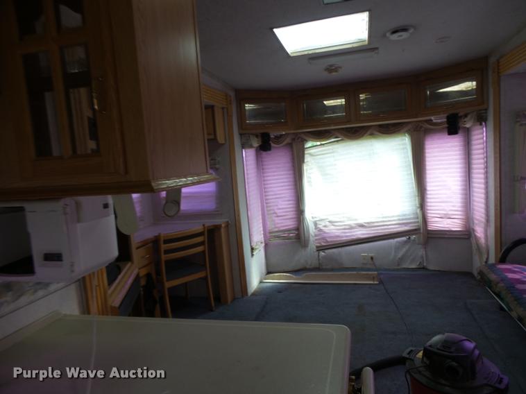 image for item DB5799 1999 Travel Eze TW38CC35 camper