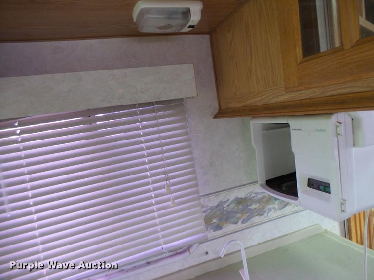 image for item DB5799 1999 Travel Eze TW38CC35 camper