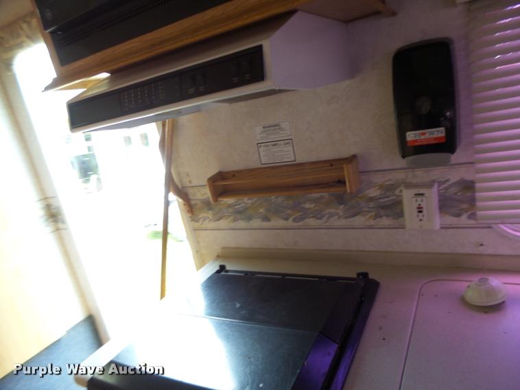 image for item DB5799 1999 Travel Eze TW38CC35 camper