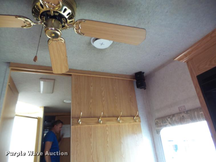 image for item DB5799 1999 Travel Eze TW38CC35 camper