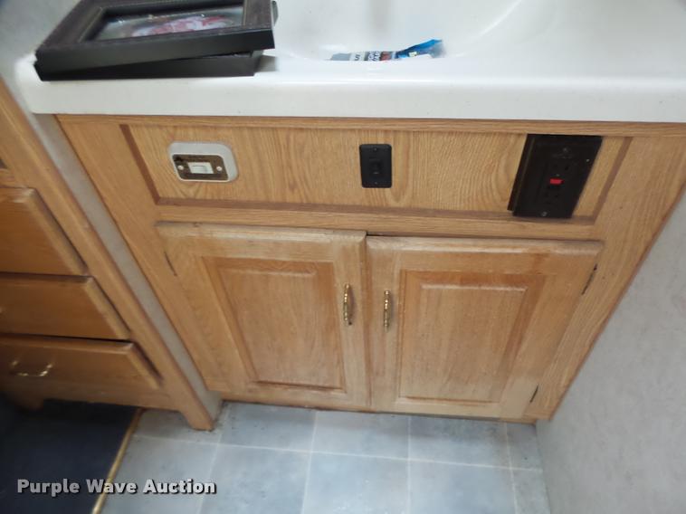 image for item DB5799 1999 Travel Eze TW38CC35 camper