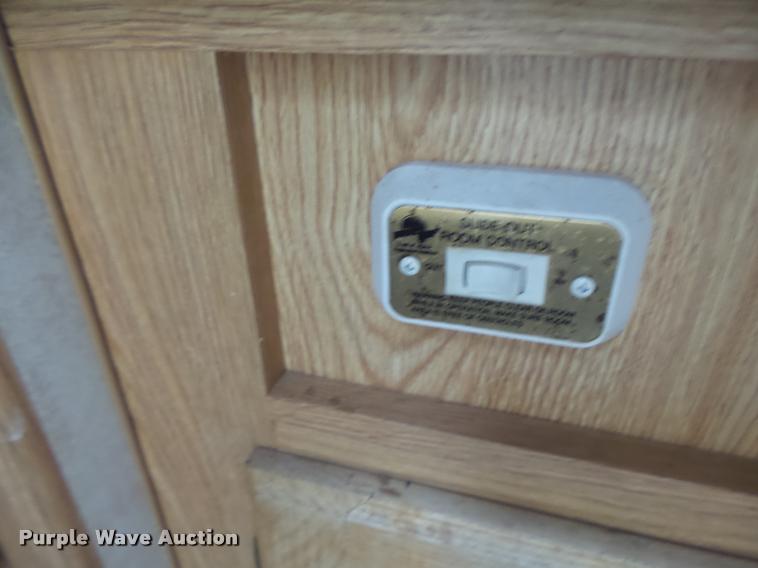 image for item DB5799 1999 Travel Eze TW38CC35 camper