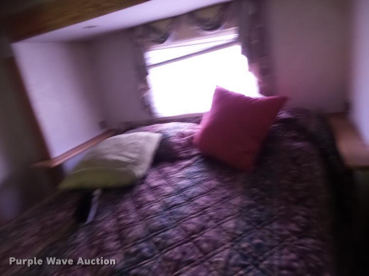 image for item DB5799 1999 Travel Eze TW38CC35 camper