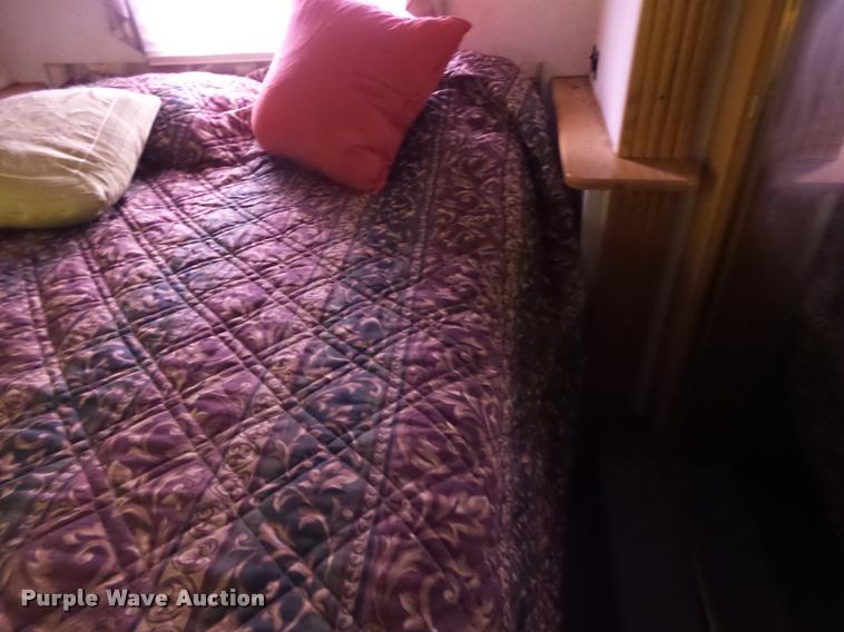 image for item DB5799 1999 Travel Eze TW38CC35 camper