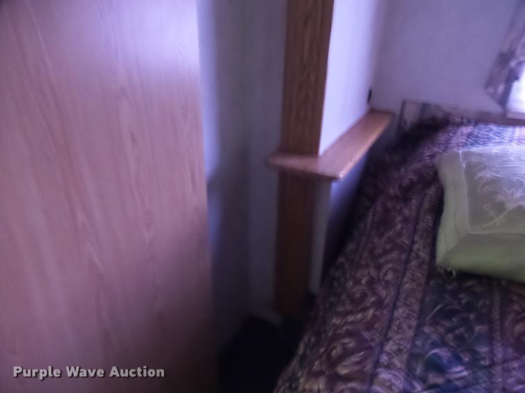 image for item DB5799 1999 Travel Eze TW38CC35 camper