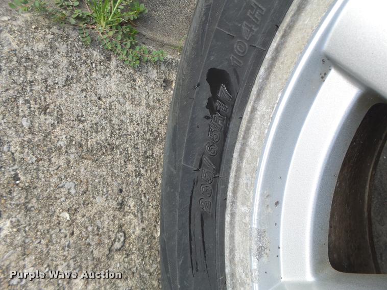 image for item DB5806 2005 Jeep Liberty SUV